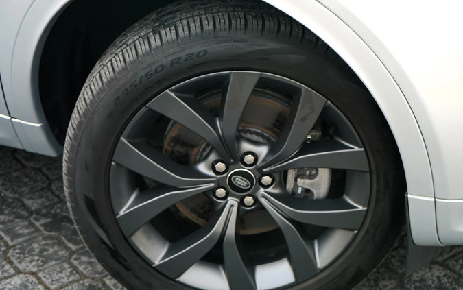 Land Rover Discovery Sport cena 234900 przebieg: 8097, rok produkcji 2023 z Trzebiatów małe 379